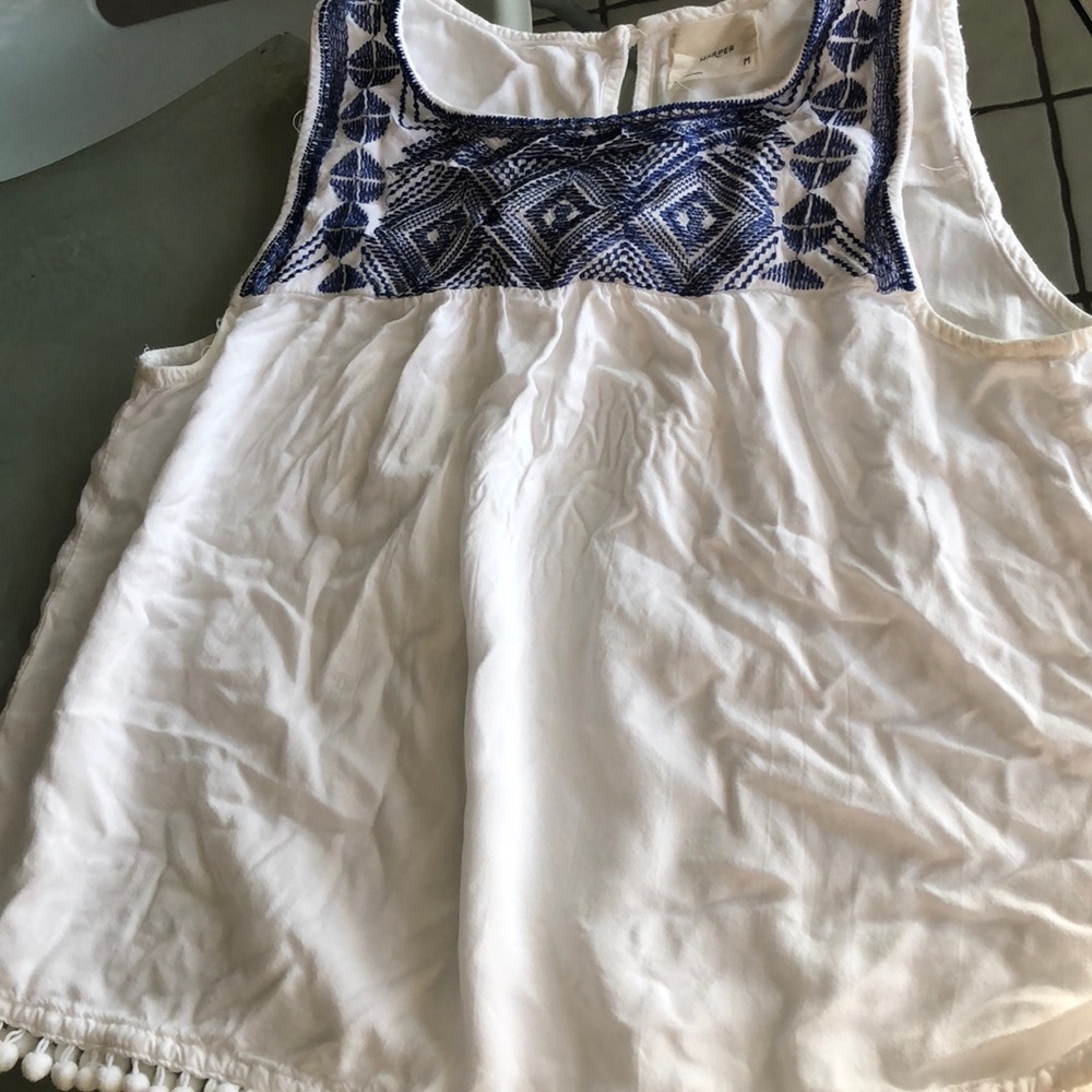 Tank top. Francesca’s. Size : M